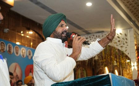 ਪ੍ਰਤਾਪ ਬਾਜਵਾ ਦੇ ਹੱਕ 'ਚ ਨਿੱਤਰੀ ਕਾਂਗਰਸ, ਭਲਕੇ ਸਮੁੱਚੀ ਲੀਡਰਸ਼ਿਪ ਸਮੇਤ ਥਾਣੇ ਪੁੱਜਣਗੇ ਆਗੂ