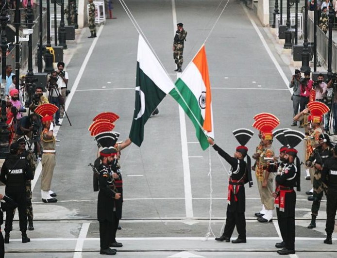 ਪਾਕਿਸਤਾਨ ਨਾਲ ਵਿਗੜੇ ਸਬੰਧਾਂ ਦਾ ਰੀਟਰੀਟ ਸੈਰੇਮਨੀ 'ਤੇ ਪਿਆ ਅਸਰ!