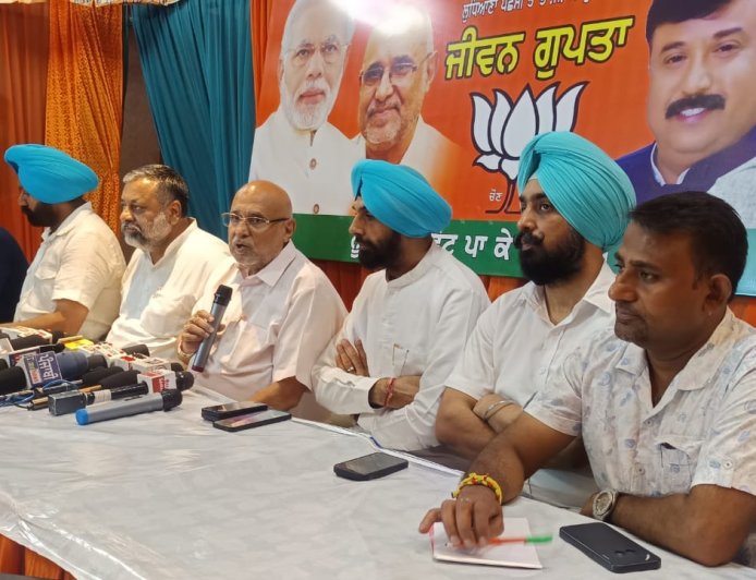 ਬਿਜਲੀ ਆਵੇ ਜਾਂ ਨਾ ਆਵੇ, ਬਿਜਲੀ ਦੇ ਬਿੱਲ ਜ਼ਰੂਰ ਆਉਣਗੇ" - ਅਵਿਨਾਸ਼ ਰਾਏ ਖੰਨਾ